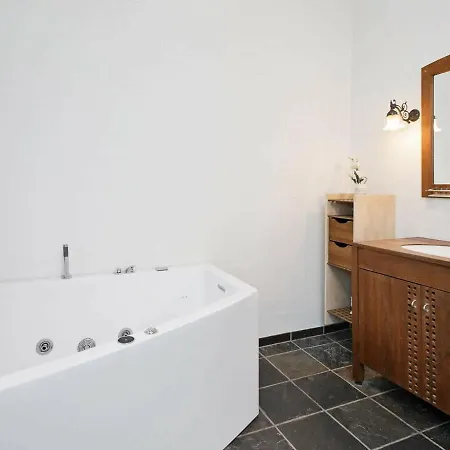 Hébergement de vacances Four-bedroom Holiday In 9 Hals