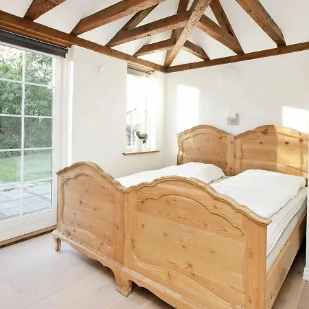 Four-bedroom Holiday In 9 Hals